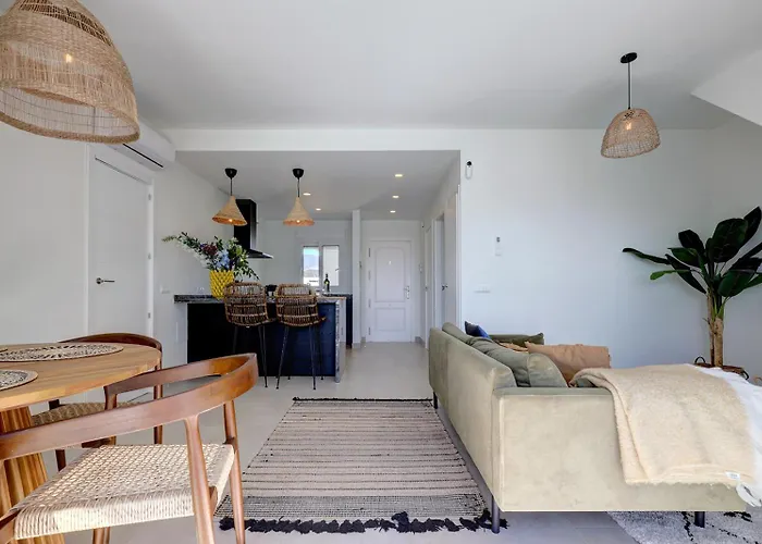 Penthouse Dalia - Roof Terrace With Plunge Pool Apartamento