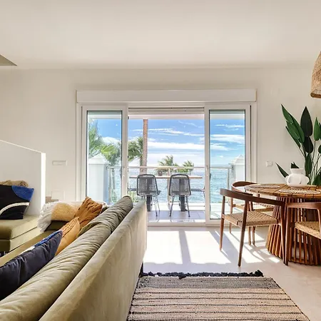 Penthouse Dalia - Roof Terrace With Plunge Pool Apartment