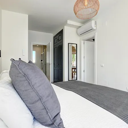 Penthouse Dalia - Roof Terrace With Plunge Pool * אסטפונה