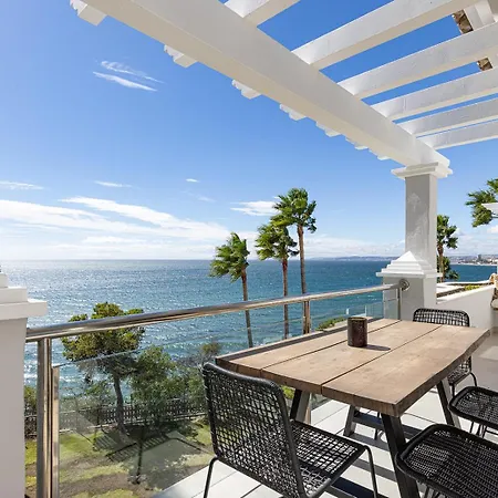 Dalia - Gerenoveerd Direct Aan Zee Apartment Estepona