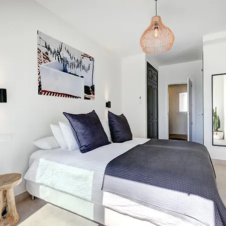 דירה Penthouse Dalia - Roof Terrace With Plunge Pool אסטפונה